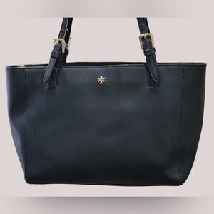 定番★Tory Burch Nylon Small Tote 171477 軽量 定番☆Tory Burch Nylon Small Tote 171477 軽量 (Tory Burch